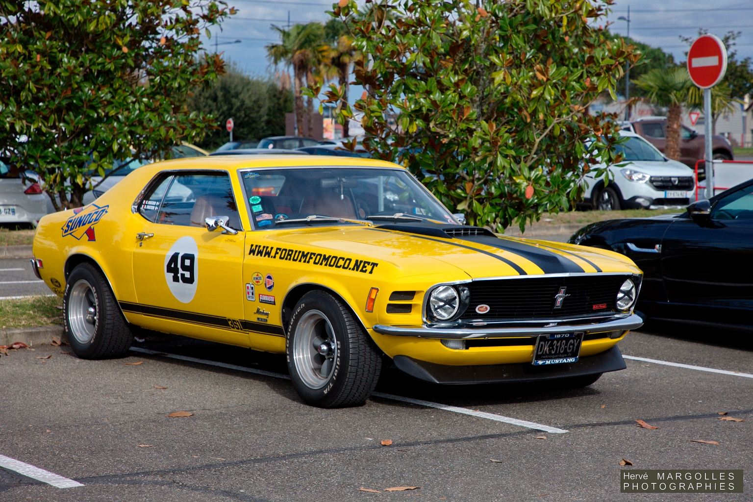 Ford Mustang.jpg